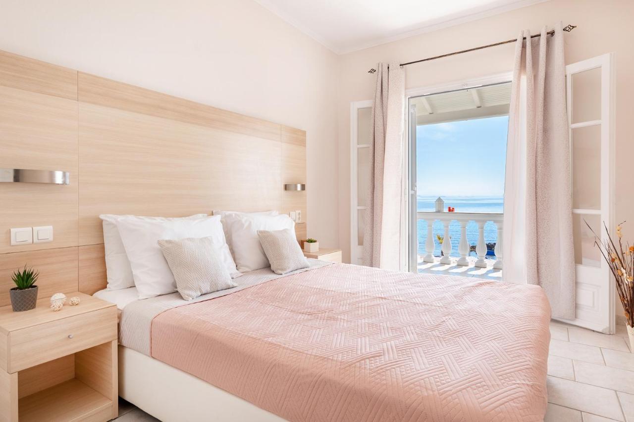 Albatross Apartments By Konnect, Ipsos Corfu Bagian luar foto