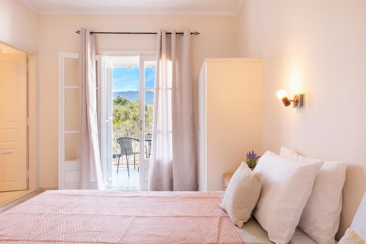Albatross Apartments By Konnect, Ipsos Corfu Bagian luar foto