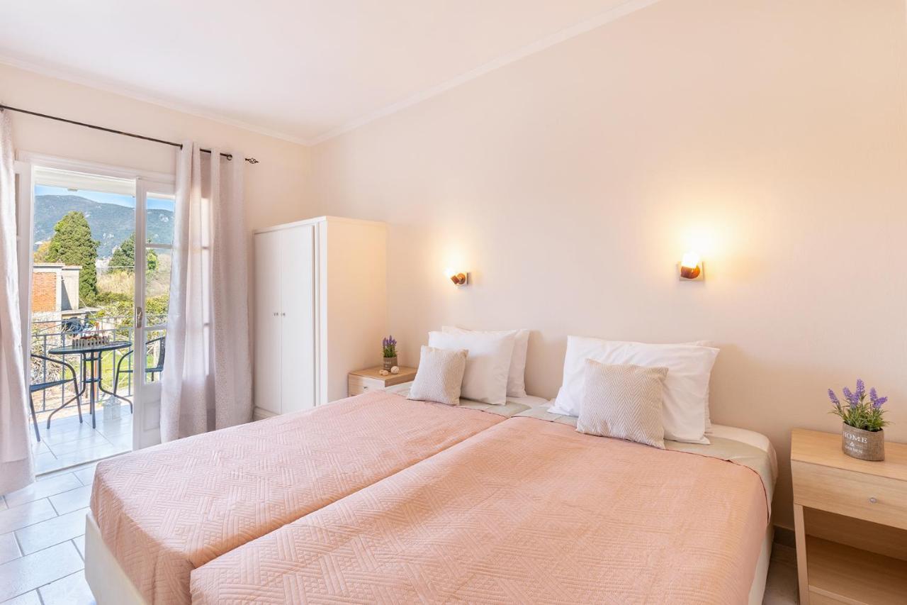 Albatross Apartments By Konnect, Ipsos Corfu Bagian luar foto